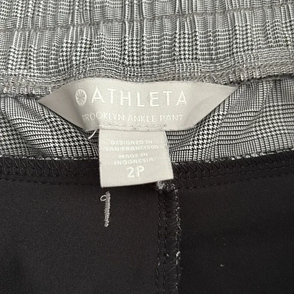 Athleta Gray Ankle Pants - Picture 4 of 6